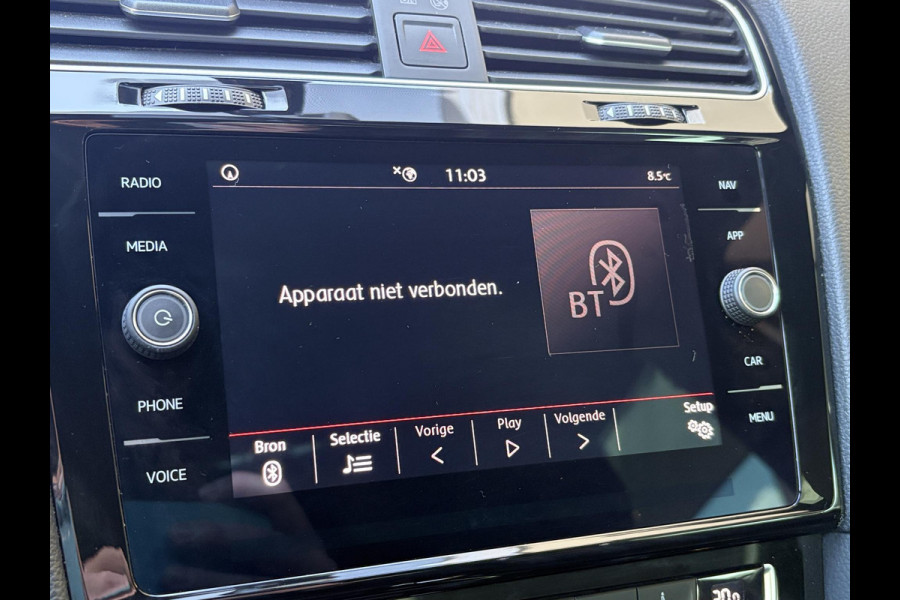 Volkswagen Golf 2.0 TSI GTI Performance 245pk | Virtual Cockpit | Stoelverwarming | Achteruitrijcamera | Adaptive Cruise |