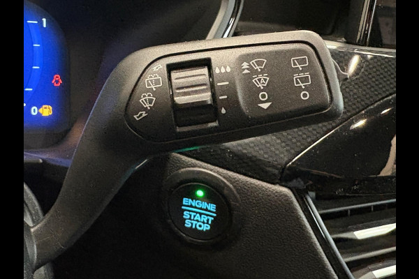 Ford Kuga 2.5 PHEV ST-Line X Airco ECC Navi Carplay B&O Sound System PDC VA + Camera Leder/Alcantara Head Up Display Winterpack