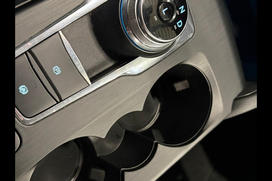 Ford Kuga 2.5 PHEV ST-Line X Airco ECC Navi Carplay B&O Sound System PDC VA + Camera Leder/Alcantara Head Up Display Winterpack