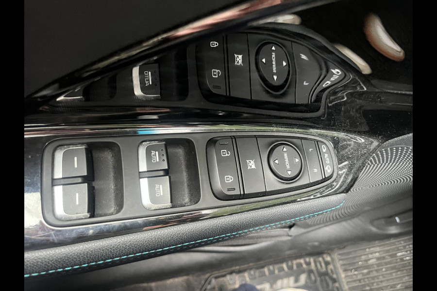 Kia e-Niro Dynamic Line 64 kWh | Stuur-/& Stoelverwarming | Parkeersensoren |