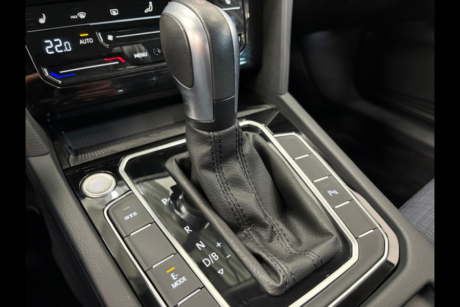 Volkswagen Passat Variant 1.4 TSI PHEV GTE Business Airco ECC Navi Carplay PDC VA +Camera Adaptive Cruise Control+Travel Assist  17" LM Velgen Winter Pack ERGO Comfort Stoelen