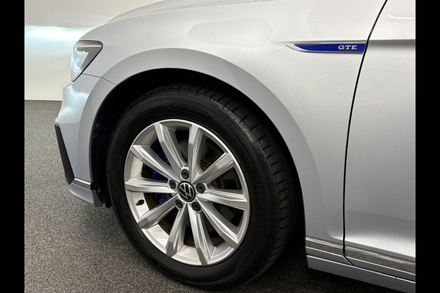 Volkswagen Passat Variant 1.4 TSI PHEV GTE Business Airco ECC Navi Carplay PDC VA +Camera Adaptive Cruise Control+Travel Assist  17" LM Velgen Winter Pack ERGO Comfort Stoelen