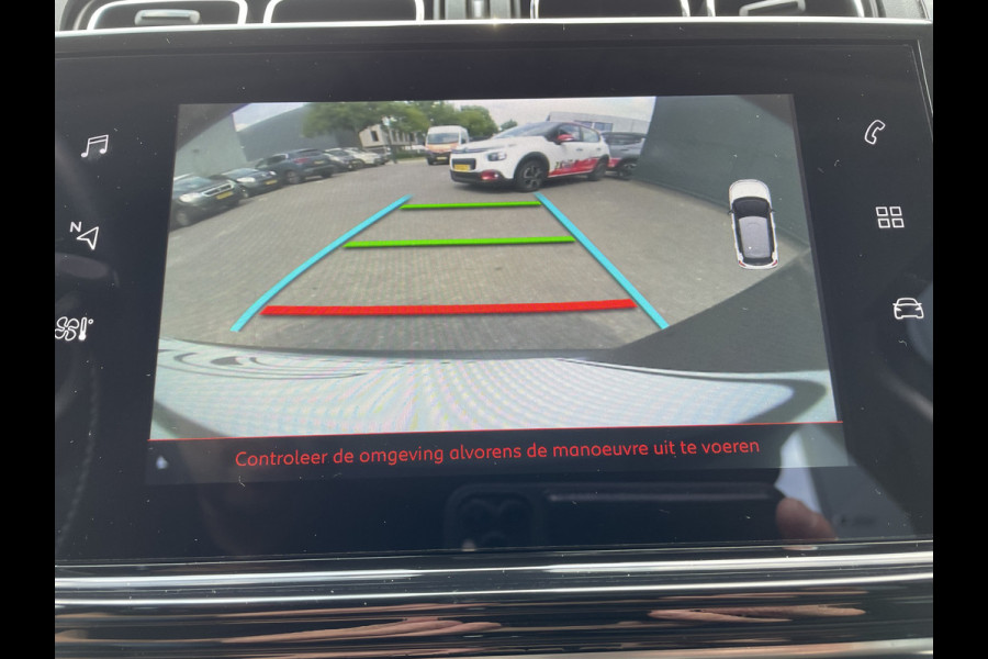 Citroën C3 110pk Shine (Camera - Keyless Entry - Navigatie - Automatische Airco - Apple Carplay - LED)