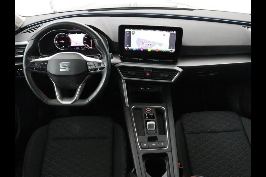 Seat Leon 1.4 TSI eHybrid PHEV FR | Stoelverwarming | Adaptive cruise | Navigatie | Sfeerverlichting | Stuurverwarming | Full LED | Sportstoelen | Side Assist | Parkeerhulp | Plug In