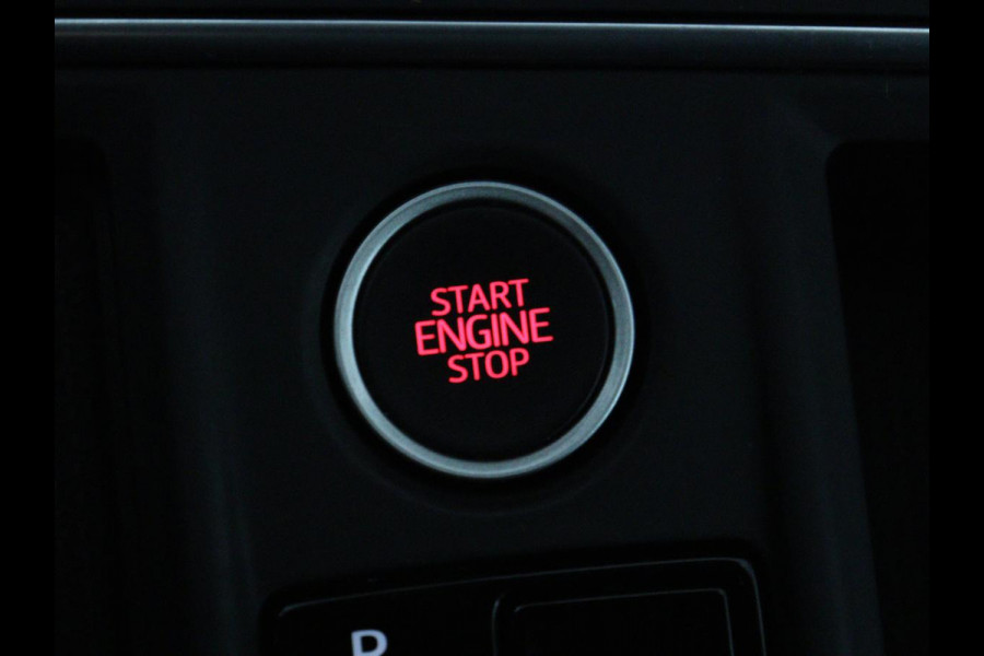 Seat Leon 1.4 TSI eHybrid PHEV FR | Stoelverwarming | Adaptive cruise | Navigatie | Sfeerverlichting | Stuurverwarming | Full LED | Sportstoelen | Side Assist | Parkeerhulp | Plug In