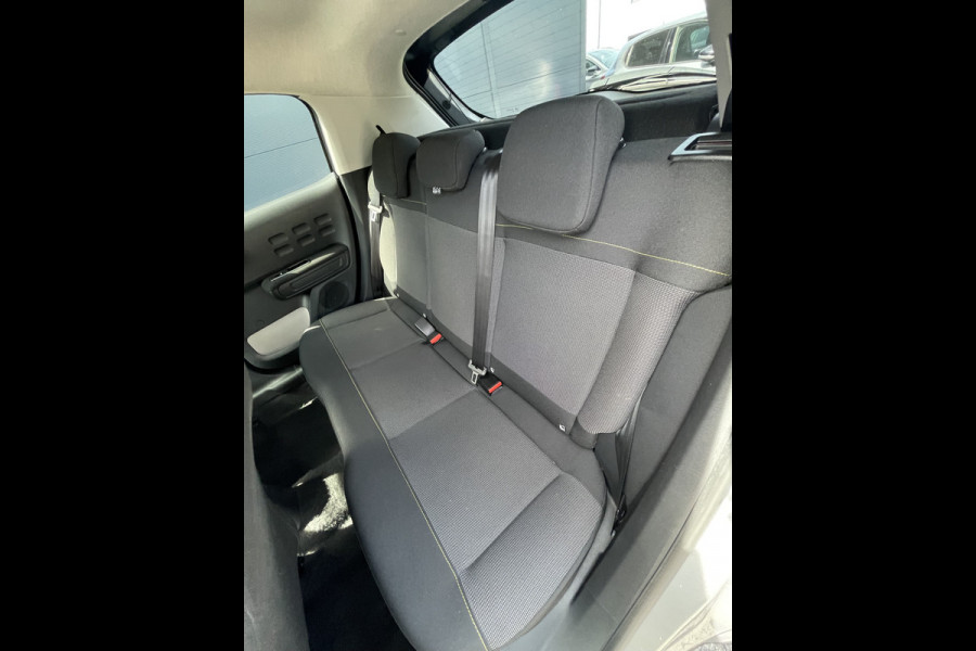 Citroën C3 110pk Shine (Camera - Keyless Entry - Navigatie - Automatische Airco - Apple Carplay - LED)