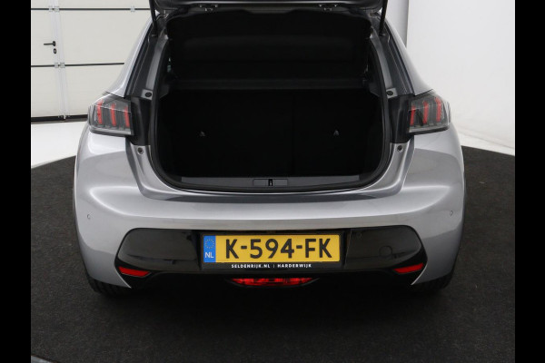 Peugeot e-208 EV GT 350 50 kWh | 27.200km NAP | SOH 93% | Stoelverwarming | Leder/Alcantara | Camera | Adaptive cruise | Carplay | Full LED | Navigatie | Climate control