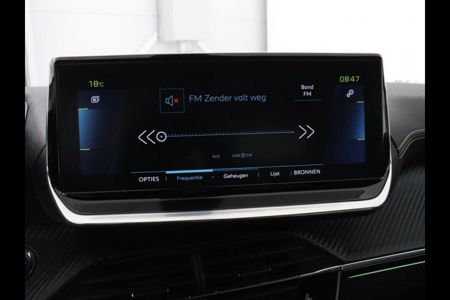 Peugeot e-208 EV GT 350 50 kWh | 27.200km NAP | SOH 93% | Stoelverwarming | Leder/Alcantara | Camera | Adaptive cruise | Carplay | Full LED | Navigatie | Climate control