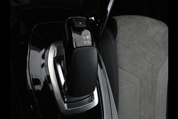 Peugeot e-208 EV GT 350 50 kWh | 27.200km NAP | SOH 93% | Stoelverwarming | Leder/Alcantara | Camera | Adaptive cruise | Carplay | Full LED | Navigatie | Climate control