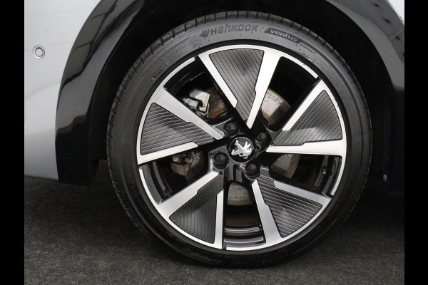 Peugeot e-208 EV GT 350 50 kWh | 27.200km NAP | SOH 93% | Stoelverwarming | Leder/Alcantara | Camera | Adaptive cruise | Carplay | Full LED | Navigatie | Climate control
