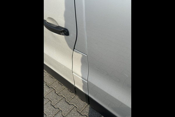 Opel Vivaro 1.6 CDTI L2H1 Edit.*NAVI*CAM*CRUISE*A/C*TEL*3-PERS