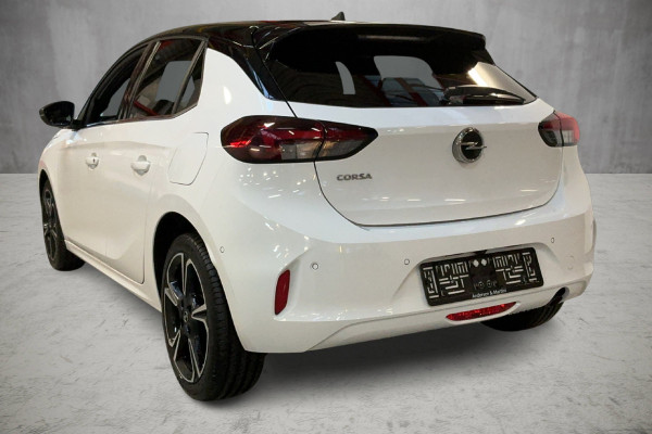 Opel Corsa 1.2 100 pk Turbo GS Line Panoramadak, Winterpakket, Cruise Control, Climate Control, CarPlay