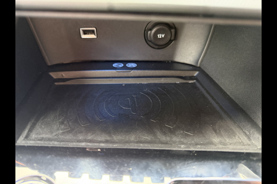 Peugeot 3008 225pk HYbrid Allure Pack (Elektrische Klep - 360gr Camera - Keyless Entry - Automatische Airco - Navigatie - Apple Carplay - Ada