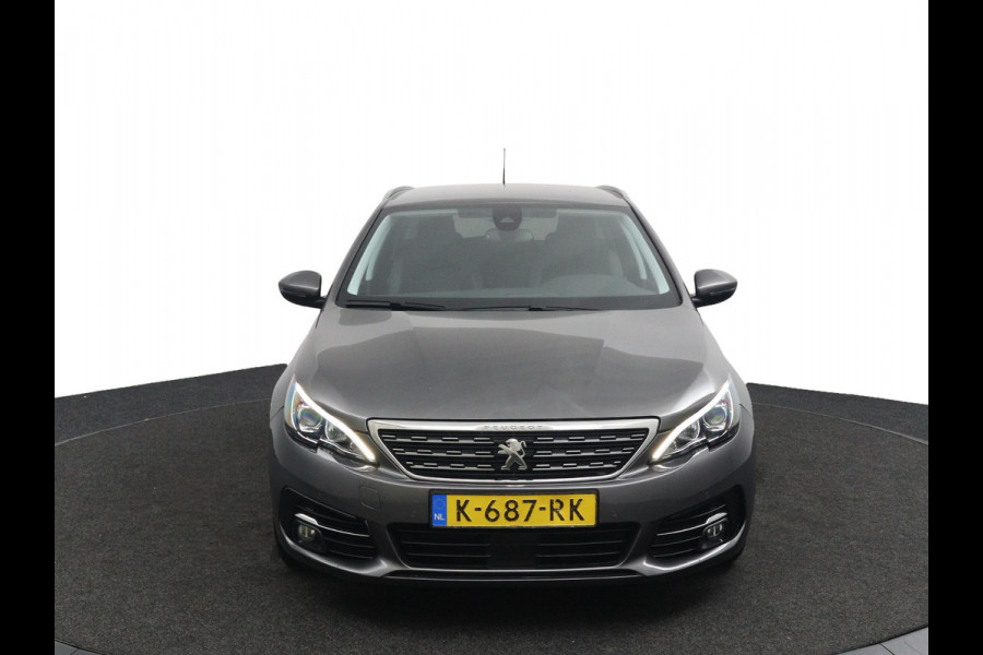 Peugeot 308 SW 1.2*CARPLAY*MASSAGE*VIRTUAL DISP*CAM*NAVI*ECC*TEL*