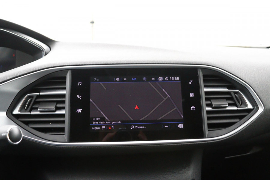Peugeot 308 SW 1.2*CARPLAY*MASSAGE*VIRTUAL DISP*CAM*NAVI*ECC*TEL*