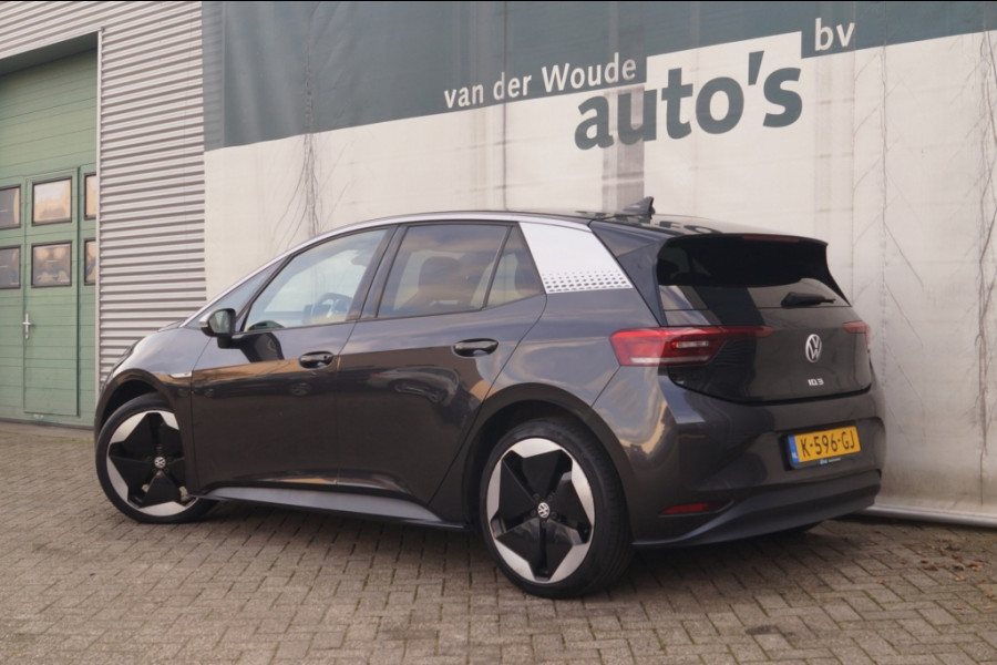 Volkswagen ID.3 First Max 58kWh -SOH91%-PANO-HUD-ECC-TREKHAAK-