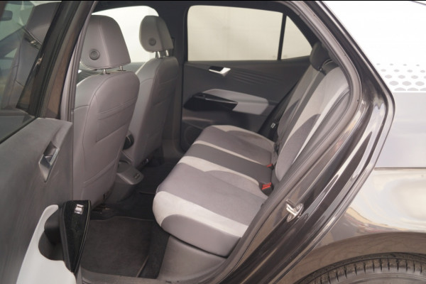 Volkswagen ID.3 First Max 58kWh -SOH91%-PANO-HUD-ECC-TREKHAAK-