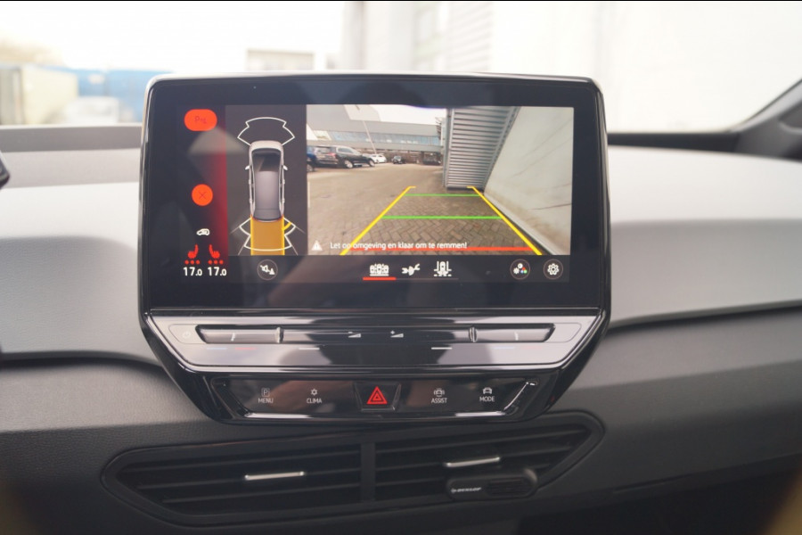 Volkswagen ID.3 First Max 58kWh -SOH91%-PANO-HUD-ECC-TREKHAAK-