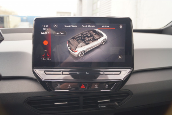 Volkswagen ID.3 First Max 58kWh -SOH91%-PANO-HUD-ECC-TREKHAAK-