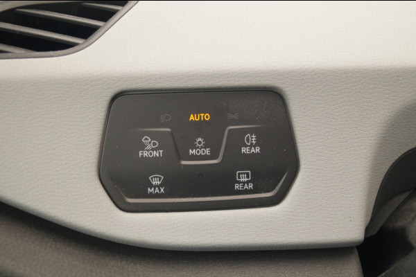 Volkswagen ID.3 First Max 58kWh -SOH91%-PANO-HUD-ECC-TREKHAAK-