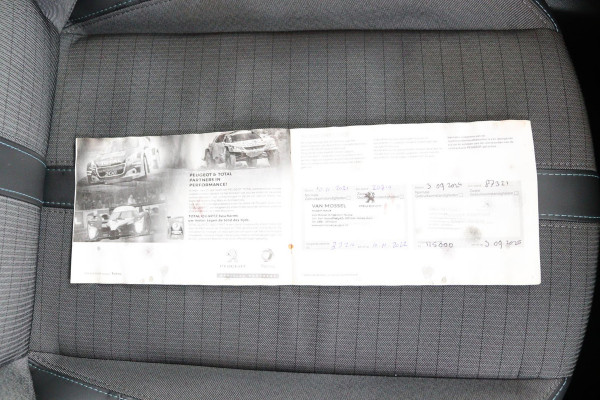 Peugeot e-208 EV Allure 50 kWh*3FASE*CRUISE*ECC*CARPLAY*CAM