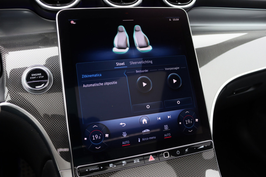 Mercedes-Benz GLC 300e 4MATIC AMG Line Premium+ | Distronic+ | Panoramadak | Burmester | HUD | Digital Light | Memory | Surround Camera | Keyless Go |  Augmented Reality |