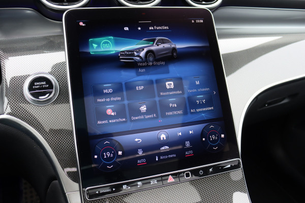 Mercedes-Benz GLC 300e 4MATIC AMG Line Premium+ | Distronic+ | Panoramadak | Burmester | HUD | Digital Light | Memory | Surround Camera | Keyless Go |  Augmented Reality |