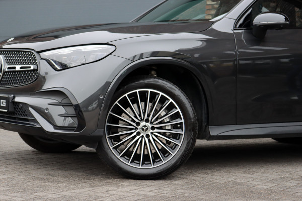 Mercedes-Benz GLC 300e 4MATIC AMG Line Premium+ | Distronic+ | Panoramadak | Burmester | HUD | Digital Light | Memory | Surround Camera | Keyless Go |  Augmented Reality |