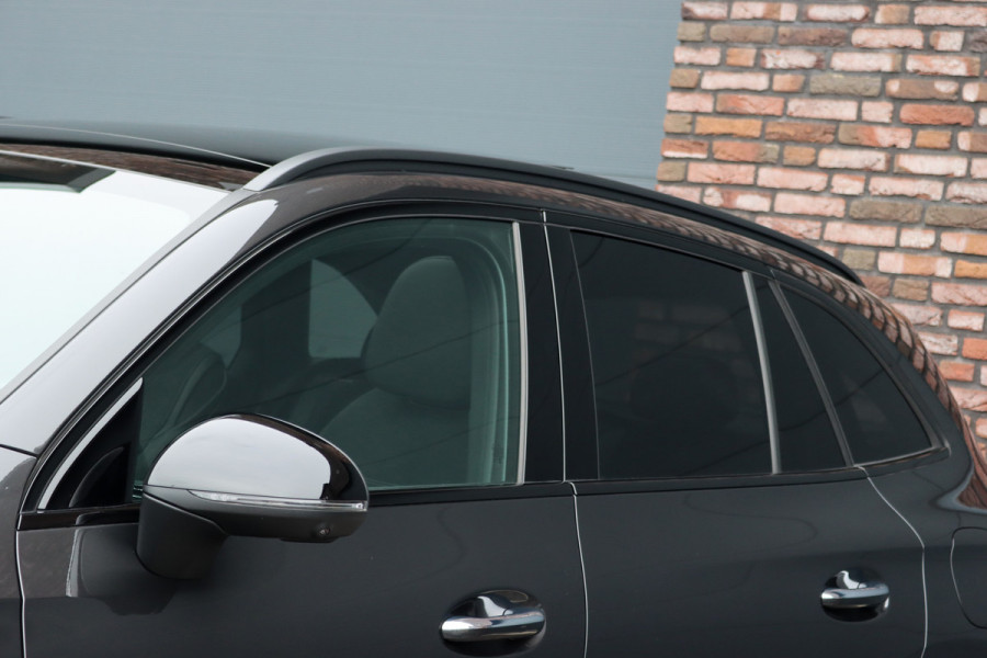 Mercedes-Benz GLC 300e 4MATIC AMG Line Premium+ | Distronic+ | Panoramadak | Burmester | HUD | Digital Light | Memory | Surround Camera | Keyless Go |  Augmented Reality |