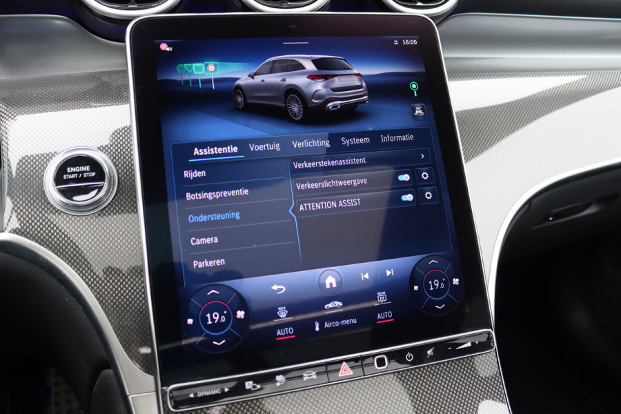 Mercedes-Benz GLC 300e 4MATIC AMG Line Premium+ | Distronic+ | Panoramadak | Burmester | HUD | Digital Light | Memory | Surround Camera | Keyless Go |  Augmented Reality |