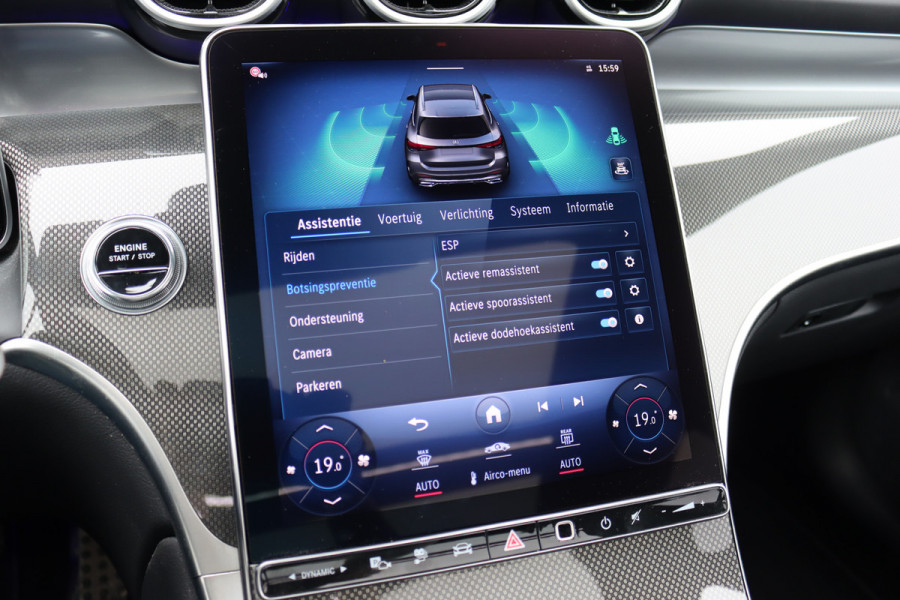 Mercedes-Benz GLC 300e 4MATIC AMG Line Premium+ | Distronic+ | Panoramadak | Burmester | HUD | Digital Light | Memory | Surround Camera | Keyless Go |  Augmented Reality |