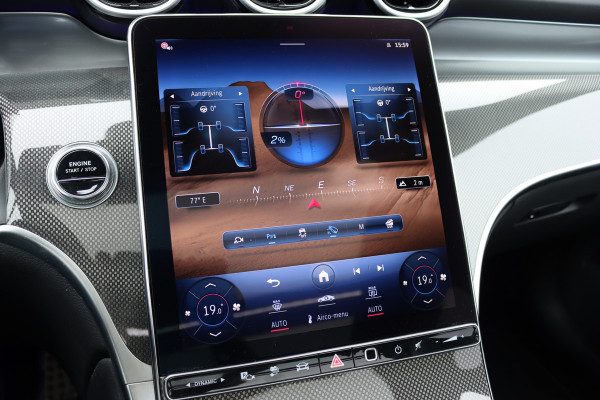 Mercedes-Benz GLC 300e 4MATIC AMG Line Premium+ | Distronic+ | Panoramadak | Burmester | HUD | Digital Light | Memory | Surround Camera | Keyless Go |  Augmented Reality |