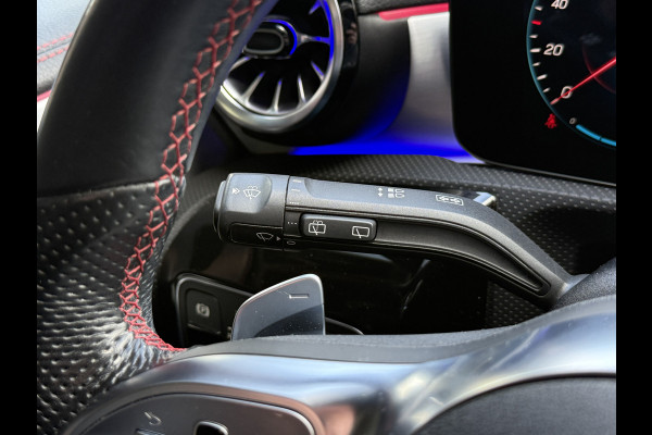 Mercedes-Benz CLA-Klasse Shooting Brake 200 Business Solution AMG | Sfeerverlichting | Multibeam | Panoramadak