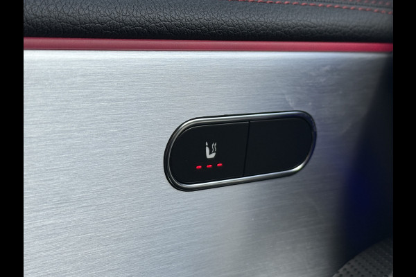 Mercedes-Benz CLA-Klasse Shooting Brake 200 Business Solution AMG | Sfeerverlichting | Multibeam | Panoramadak