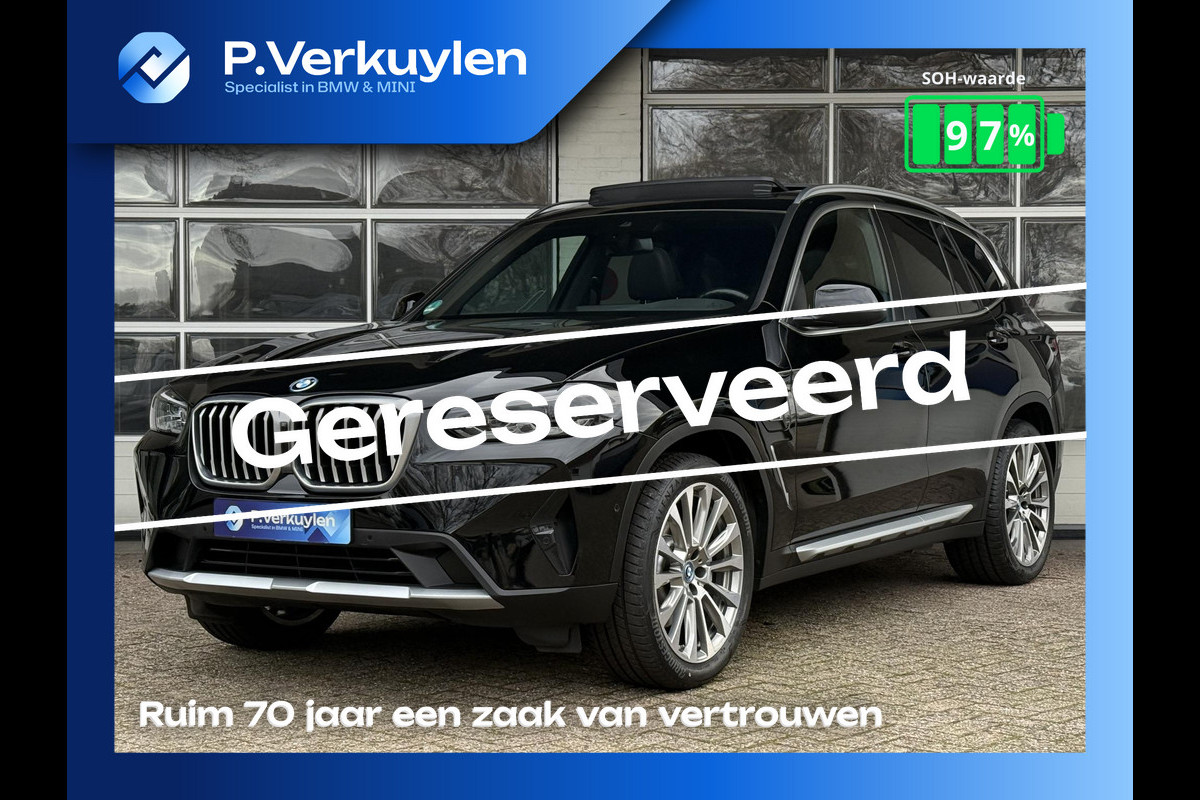 BMW X3 xDrive30e LCI | SPORTSTOELEN | LEDER | PANORAMADAK | CAMERA | BMW LIVE COCKPIT | 20 INCH LM VELGEN |