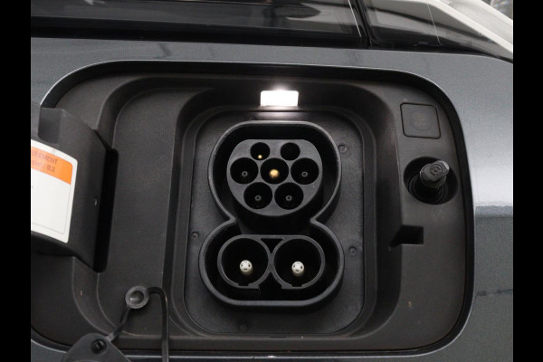 Kia e-Soul DynamicPlusLine 64 kWh | SOH 100% | 3 Fase | Stoelverwarming | Warmtepomp | Adaptive cruise | Carplay | Camera | Keyless | Full LED | Half leder | Climate control | Stuurverwarming | Getint glas