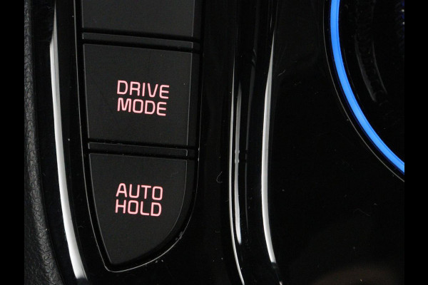 Kia e-Soul DynamicPlusLine 64 kWh | SOH 100% | 3 Fase | Stoelverwarming | Warmtepomp | Adaptive cruise | Carplay | Camera | Keyless | Full LED | Half leder | Climate control | Stuurverwarming | Getint glas