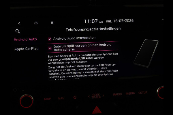 Kia e-Soul DynamicPlusLine 64 kWh | SOH 100% | 3 Fase | Stoelverwarming | Warmtepomp | Adaptive cruise | Carplay | Camera | Keyless | Full LED | Half leder | Climate control | Stuurverwarming | Getint glas