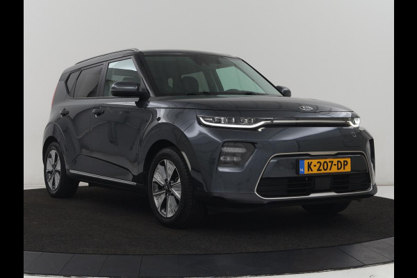 Kia e-Soul DynamicPlusLine 64 kWh | SOH 100% | 3 Fase | Stoelverwarming | Warmtepomp | Adaptive cruise | Carplay | Camera | Keyless | Full LED | Half leder | Climate control | Stuurverwarming | Getint glas