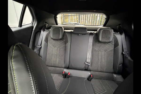 Peugeot 2008 HYBRID 145 GT-LINE Alcantara Stoelverwarming