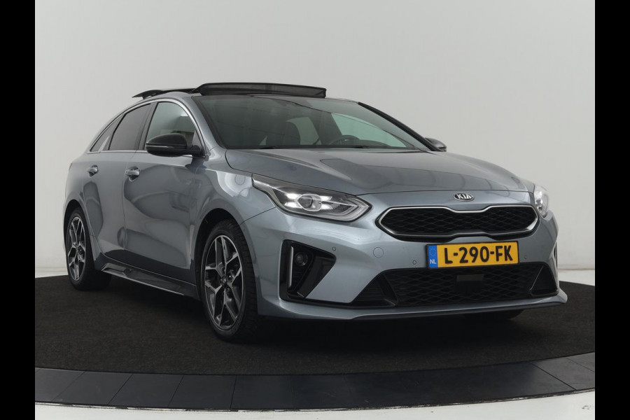 Kia ProCeed 1.5 T-GDI GT-Line | Panoramadak | Stoel & stuurverwarming | Trekhaak | Leder/Alcantara | Adaptive cruise | Carplay | Full LED | Navigatie | Camera | Keyless