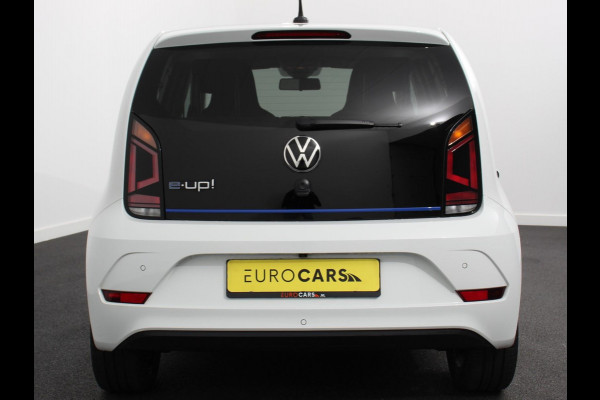 Volkswagen e-Up! e-up! Style Climate control Stoelverwarming Cruise control Parkeersensor achter + camera Lichtmetalen velgen