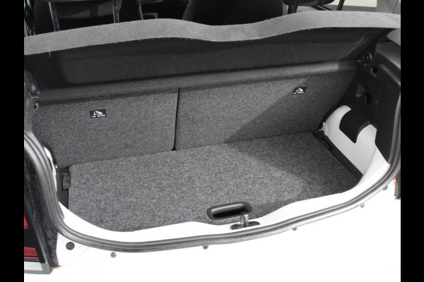 Volkswagen e-Up! e-up! Style Climate control Stoelverwarming Cruise control Parkeersensor achter + camera Lichtmetalen velgen