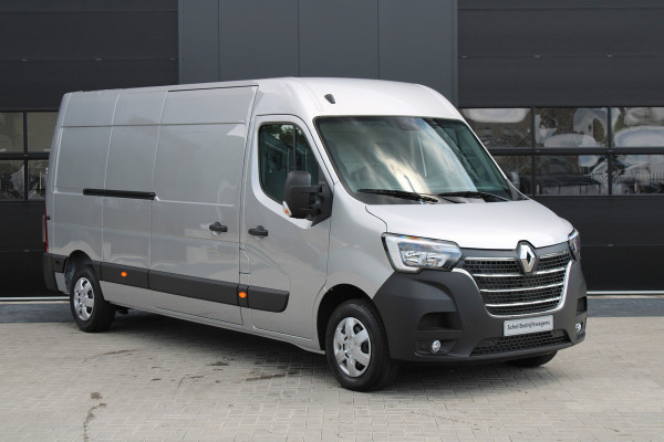 Renault Master T35 2.3 dCi 180pk L3H2 - Airco - Navigatie - Camera - Cruise - Parkeersensoren - 105l tank - Rijklaar