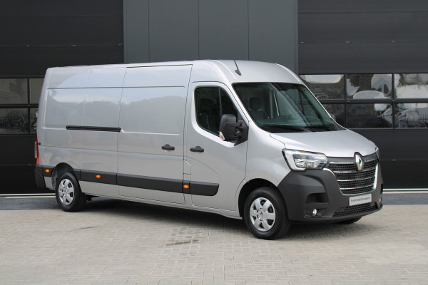 Renault Master T35 2.3 dCi 180pk L3H2 - Airco - Navigatie - Camera - Cruise - Parkeersensoren - 105l tank - Rijklaar
