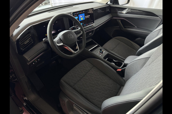 Volkswagen Tiguan 1.5 eTSI 150PK DSG ✅ NIEUWE AUTO✅ TREKHAAK IQ.LED CARPLAY NAVI ELEK.KLEP STOEL/STUUR VERW LED 10/2025 BENZINE ✅Top Auto's Wijchen , 30 Jaar Specialist in Volkswagen  : Alle Type's : R-Line Edition / Style / First Edition / Highline / Life , Zowel PHEV / HEV / MHEV / Benzine ✅