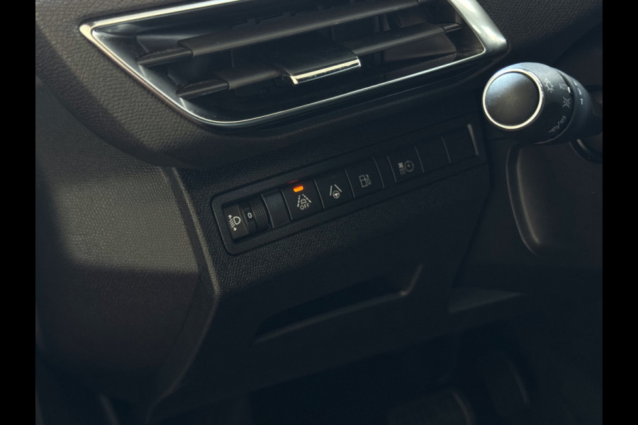 Peugeot 3008 1.6 HYBRID PHEV ALLURE PACK CARPLAY NAVI CAMERA BLINDSPOT Plug in Hybrid phev