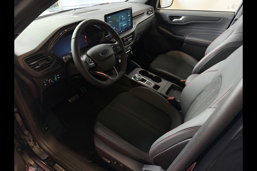 Ford Kuga Topuitvoering! Ford Kuga PHEV 243 PK ST‑Line X – 2026 • Panodak • 20’’ LMV • B&O • 360° Cam • Haak phev ✅ Ford Wijchen / Al 30 Jaar verkoop van Ford  In Nederland / Wij leveren Nieuwe en Bijna nieuwe Ford's / Zowel : ST-Line X / St-Line / Titanium / Sound Edtioion / Active / Graphite Tech Editi