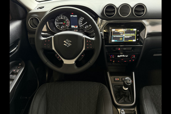 Suzuki Vitara 1.4 BOOSTERJET HYBRID STYLE PANORAMA SCHUIFDAK LEER CARPLAY NAVI CAMERA PDC STOELVERW.