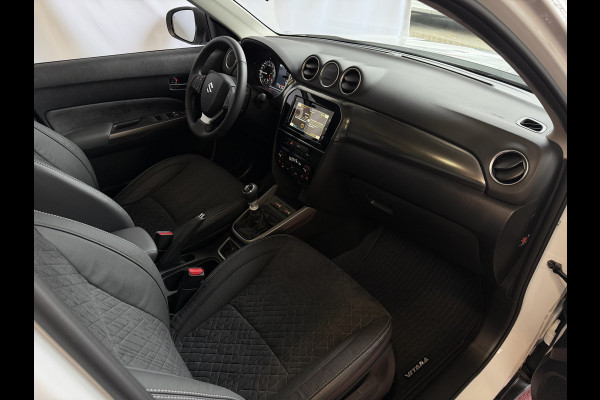 Suzuki Vitara 1.4 BOOSTERJET HYBRID STYLE PANORAMA SCHUIFDAK LEER CARPLAY NAVI CAMERA PDC STOELVERW.